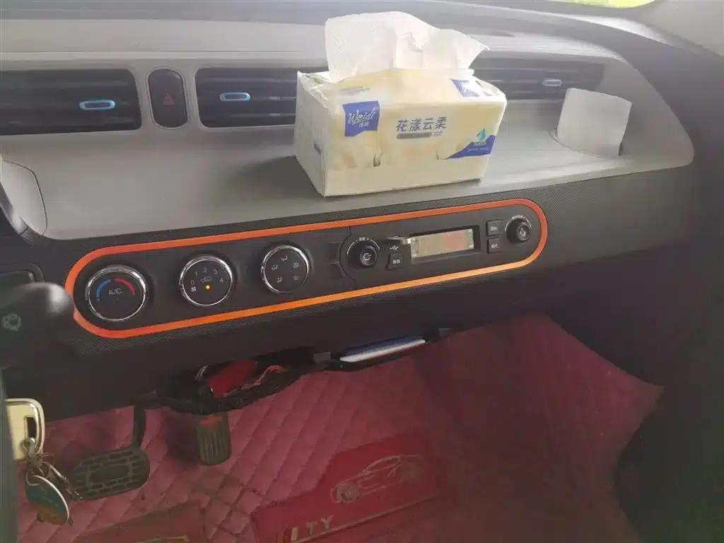 Hongguang MINIEV 2020 Comfort Edition (Ternary Lithium) — миниатюра 6