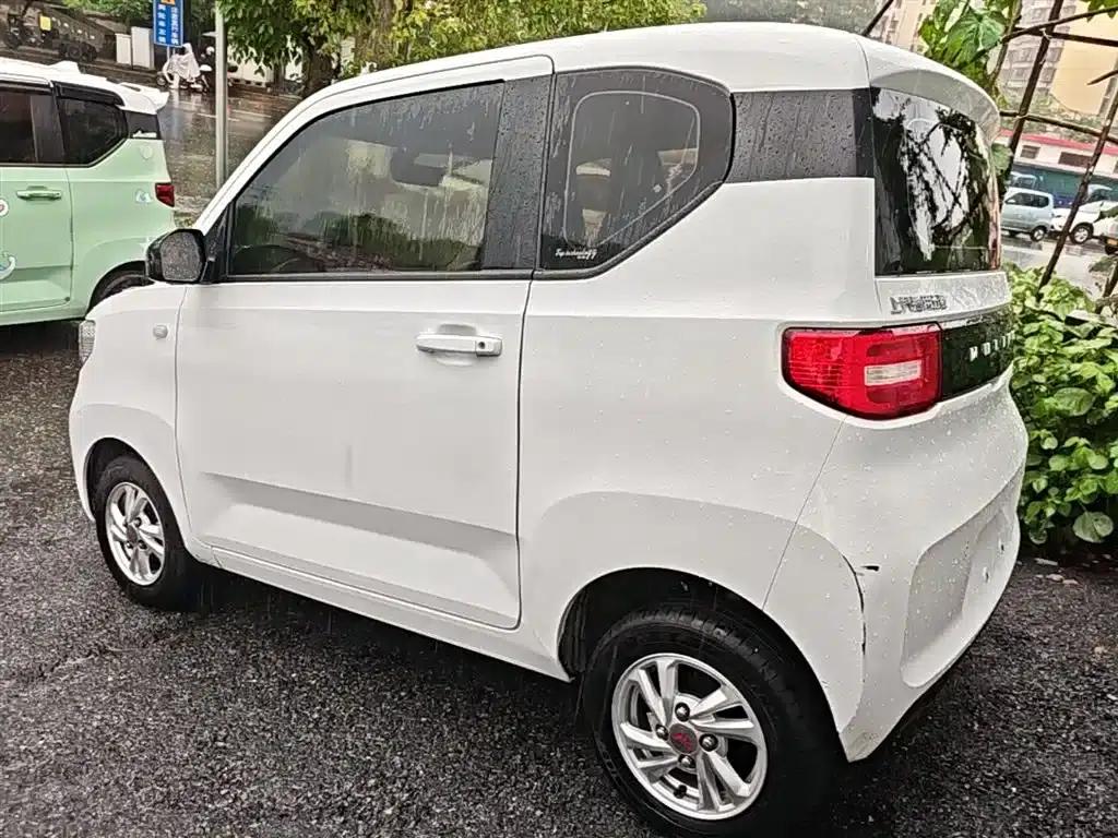 Hongguang MINIEV 2020 Model, Comfort Edition, Lithium Iron Phosphate — миниатюра 5