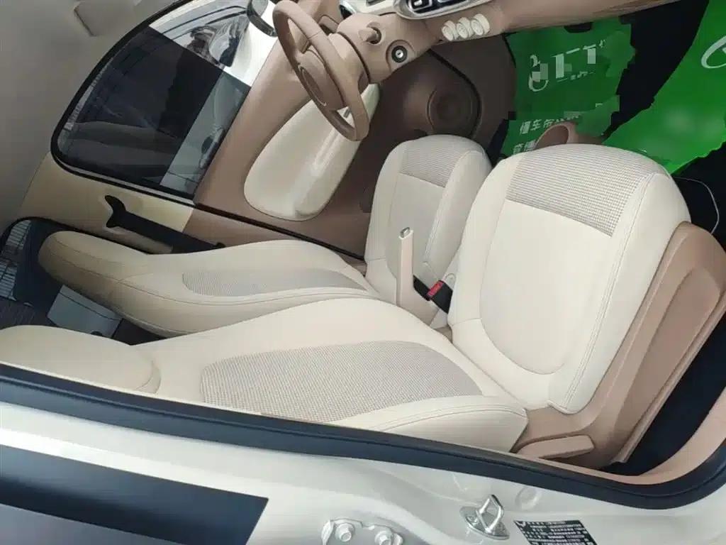Hongguang MINIEV 2025 Fourth Generation Four-Door Advanced Model — миниатюра 25