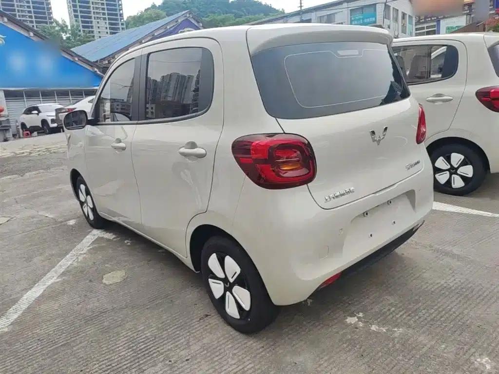 Hongguang MINIEV 2025 Fourth Generation Four-Door Advanced Model — миниатюра 5