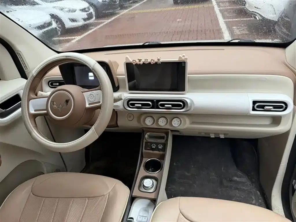 Hongguang MINIEV 2024 Third Generation 215km/h Advanced Edition — миниатюра 9