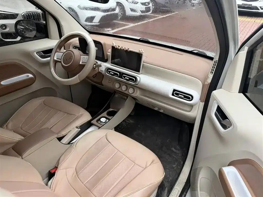 Hongguang MINIEV 2024 Third Generation 215km/h Advanced Edition — миниатюра 10