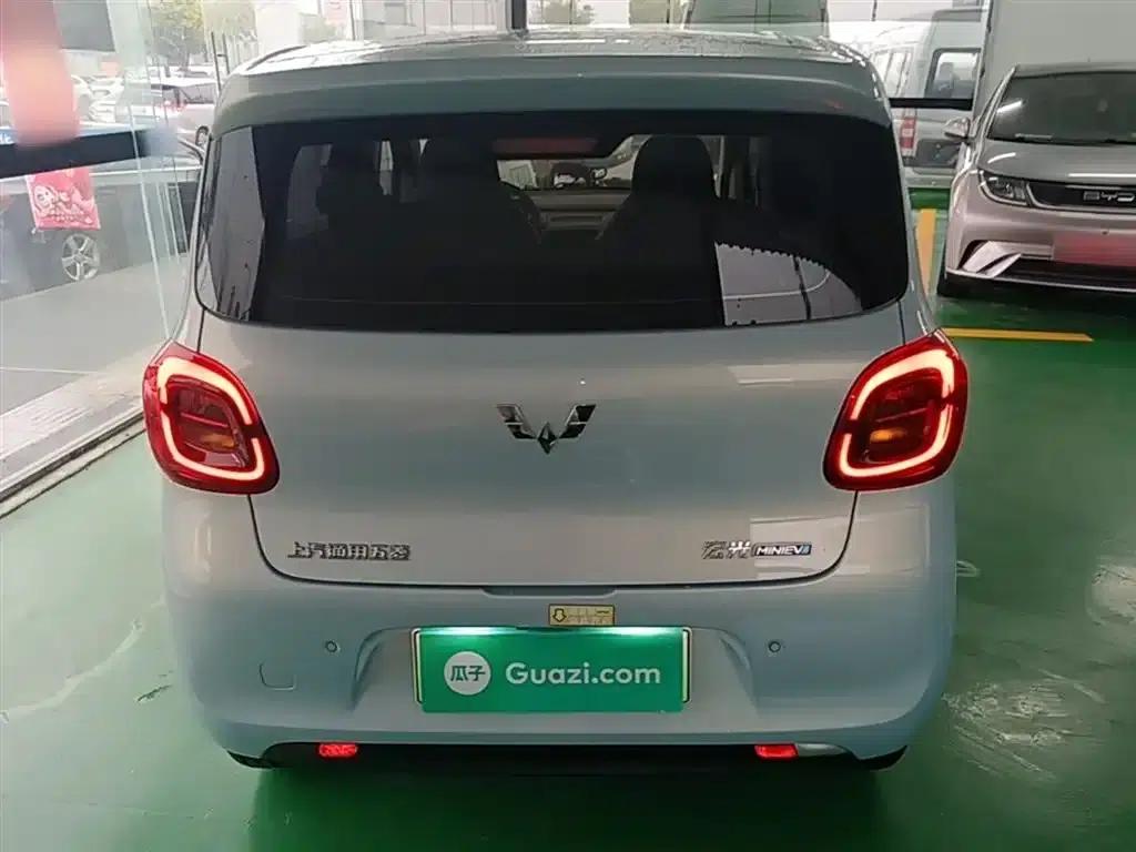 Hongguang MINIEV 2025 Fourth Generation Four-Door Advanced Model — миниатюра 6