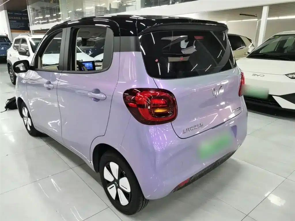 Hongguang MINIEV 2025 Fourth Generation Four-Door Premium+ Edition — миниатюра 5