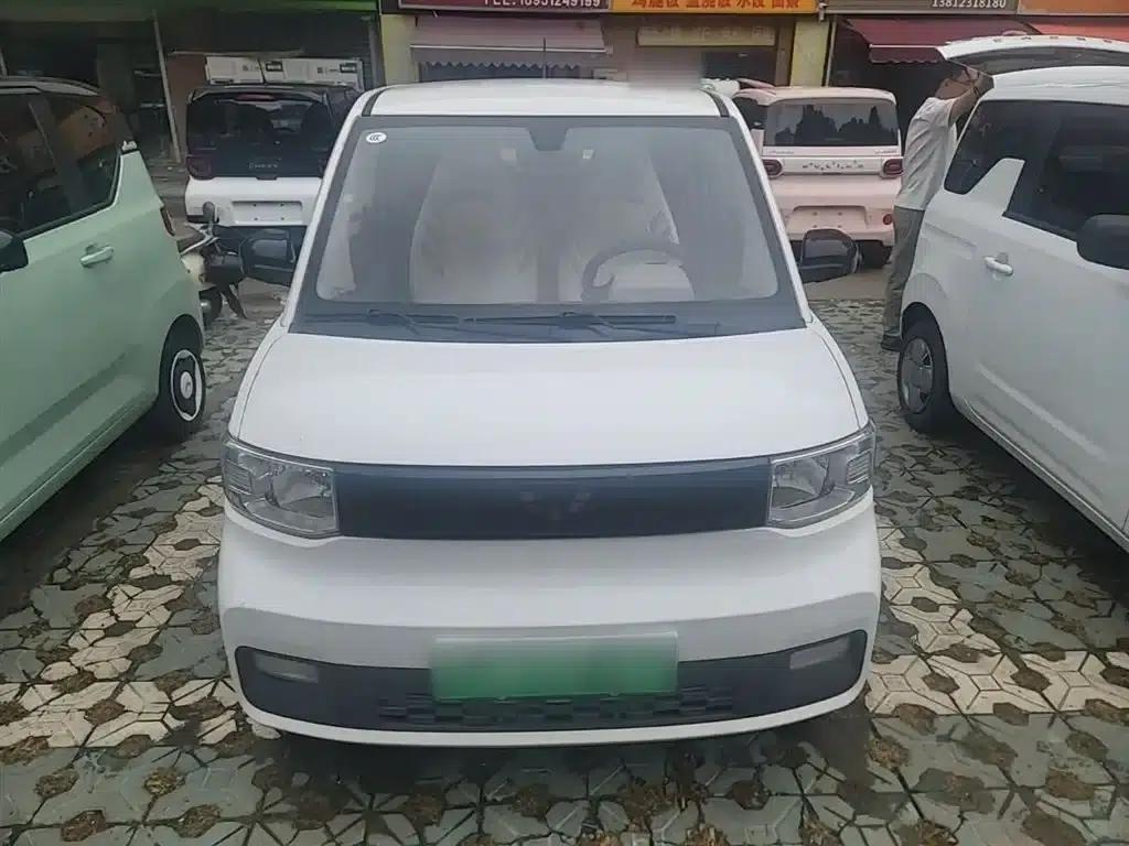 Hongguang MINIEV 2022 Enjoy Edition (Lithium Iron Phosphate) — миниатюра 3