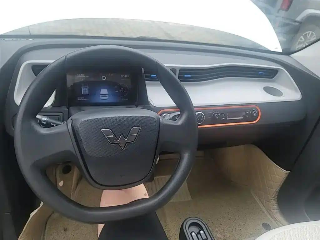 Hongguang MINIEV 2022 Enjoy Edition (Lithium Iron Phosphate) — миниатюра 10