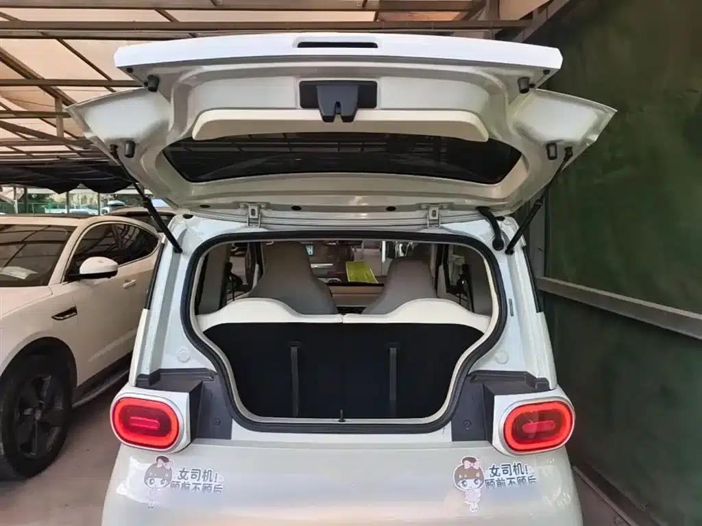 Hongguang MINIEV 2024 Third Generation 215km/h Youth Edition — миниатюра 19