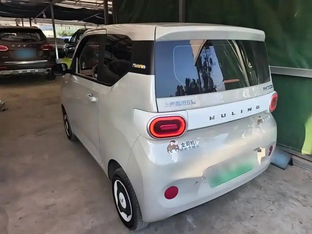 Hongguang MINIEV 2024 Third Generation 215km/h Youth Edition — миниатюра 5