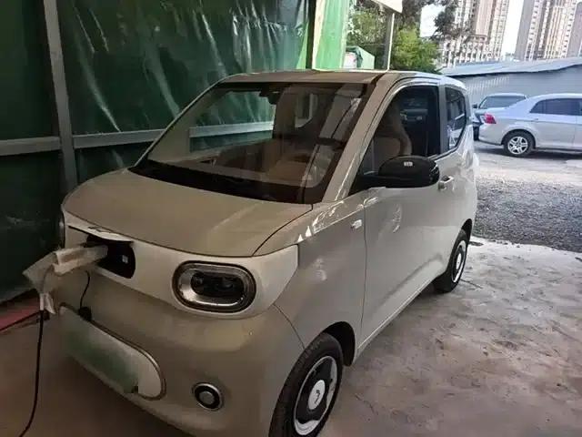 Hongguang MINIEV 2024 Third Generation 215km/h Youth Edition