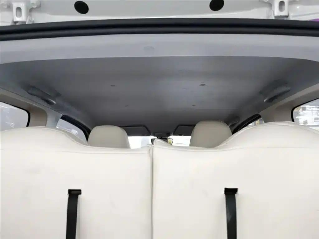 Hongguang MINIEV 2024 Third Generation 215km/h Advanced Edition — миниатюра 18