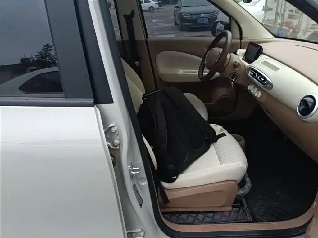 Hongguang MINIEV 2025 Fourth Generation Four-Door Advanced Model — миниатюра 25