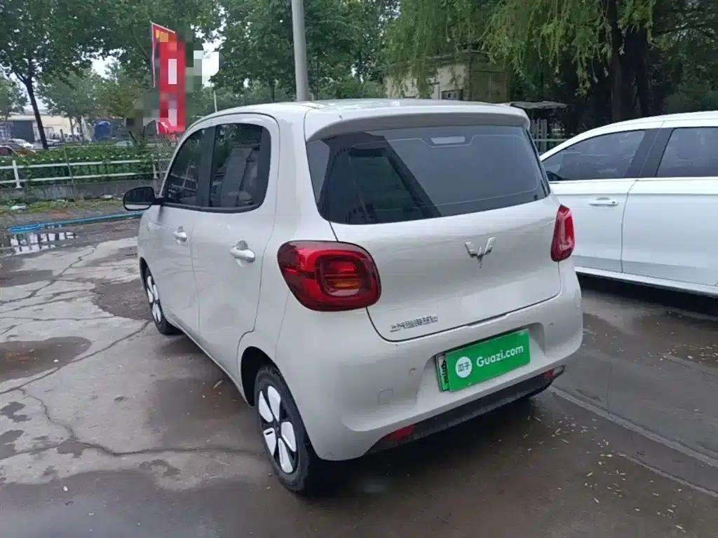 Hongguang MINIEV 2025 Fourth Generation Four-Door Advanced Model — миниатюра 5