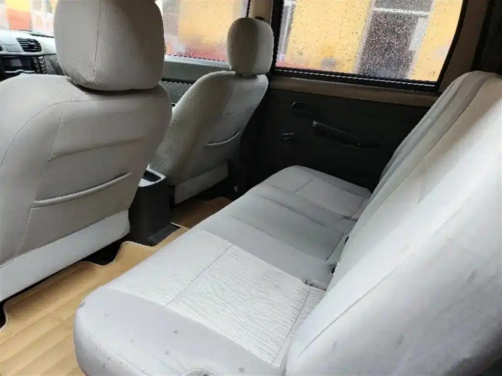 Wuling Hongguang 2015 1.5L S Basic Model (National IV Emission Standard) — миниатюра 8