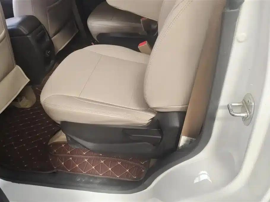 Wuling Hongguang 2021 1.5L S Standard LAR — миниатюра 11