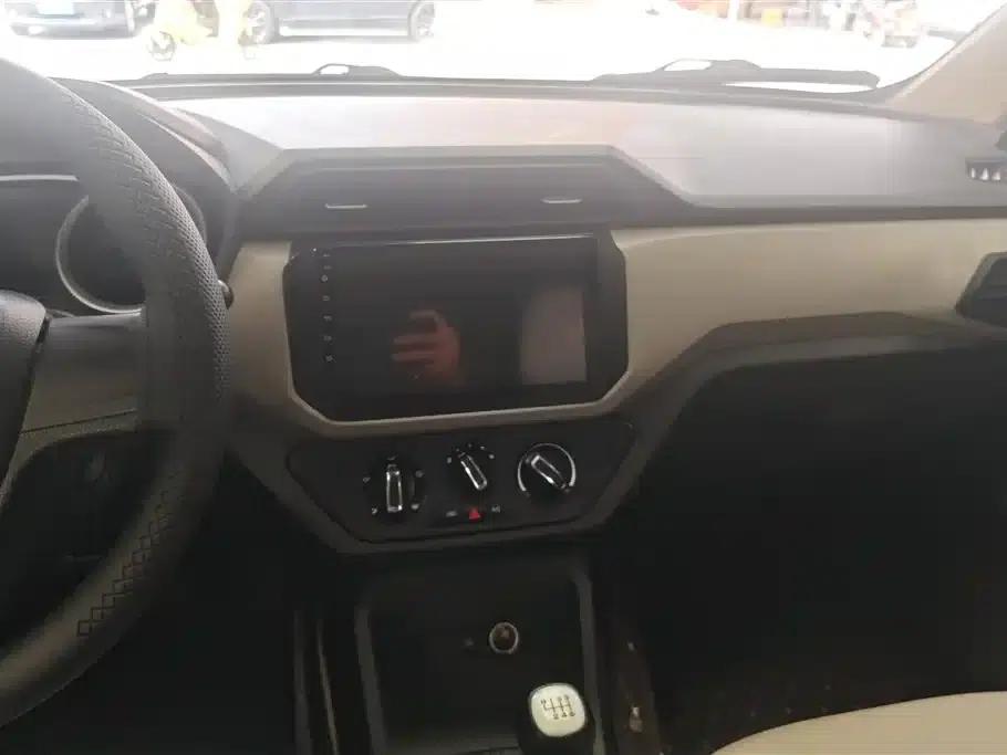 Wuling Hongguang 2021 1.5L S Standard LAR — миниатюра 13