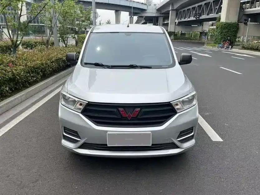 Wuling Hongguang 2019 1.5L S Basic Model (National VI Emission Standard) LAR — миниатюра 2