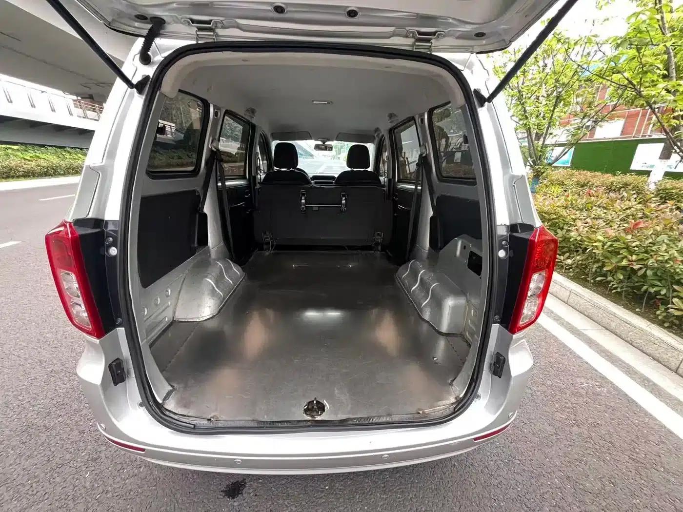 Wuling Hongguang 2019 1.5L S Basic Model (National VI Emission Standard) LAR — миниатюра 8