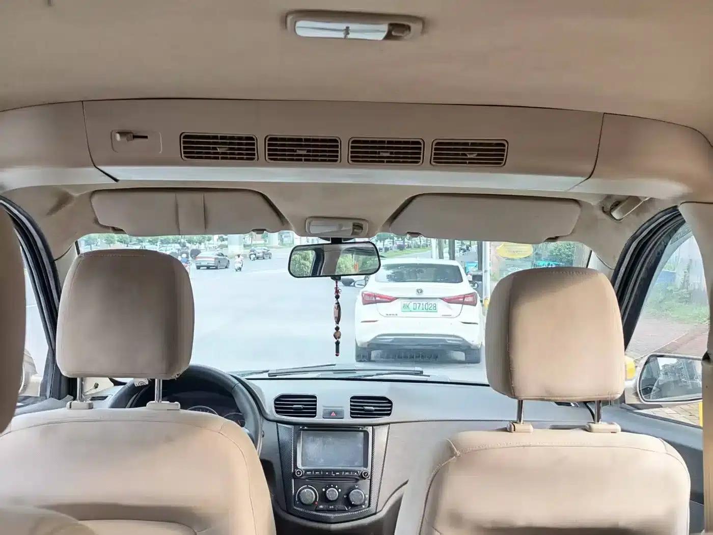 Wuling Hongguang 2014 1.2L Standard Edition (National IV Emission Standard) — миниатюра 6