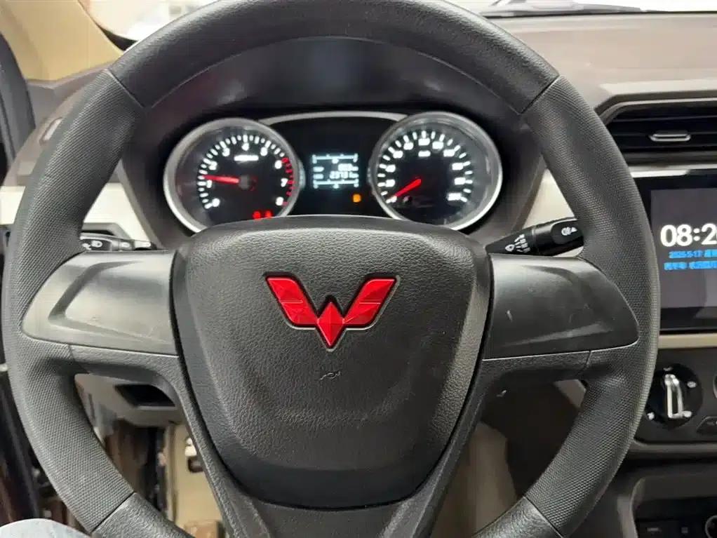 Wuling Hongguang 2021 Facelift 1.5L S Comfort Model with Hydraulic Power Steering (LAR) — миниатюра 14