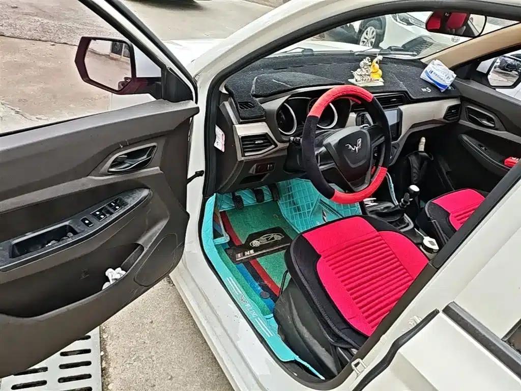 Wuling Hongguang 2021 1.5L S Standard LAR — миниатюра 16