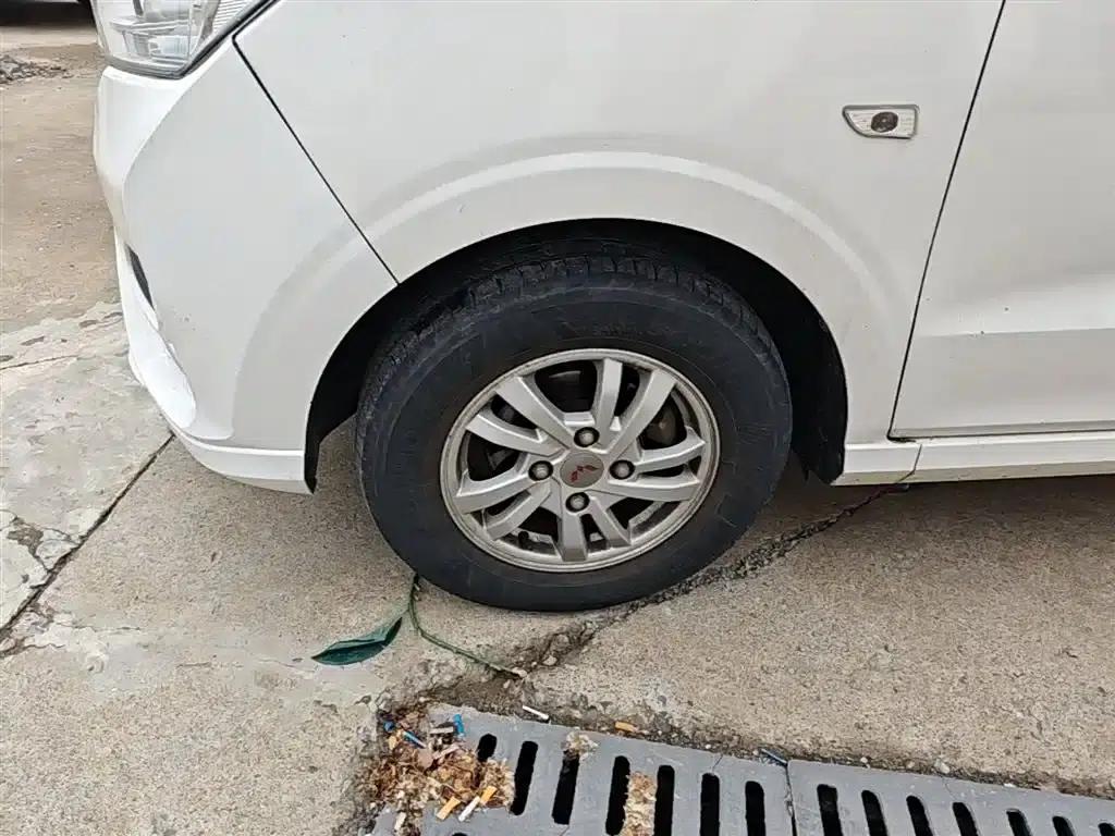 Wuling Hongguang 2021 1.5L S Standard LAR — миниатюра 23