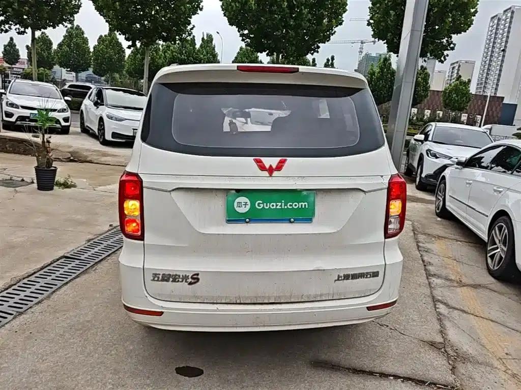 Wuling Hongguang 2021 1.5L S Standard LAR — миниатюра 6