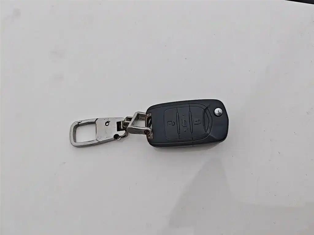 Wuling Hongguang 2021 1.5L S Standard LAR — миниатюра 9