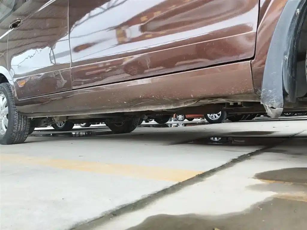 Wuling Hongguang 2014 1.5L S Standard Edition — миниатюра 21