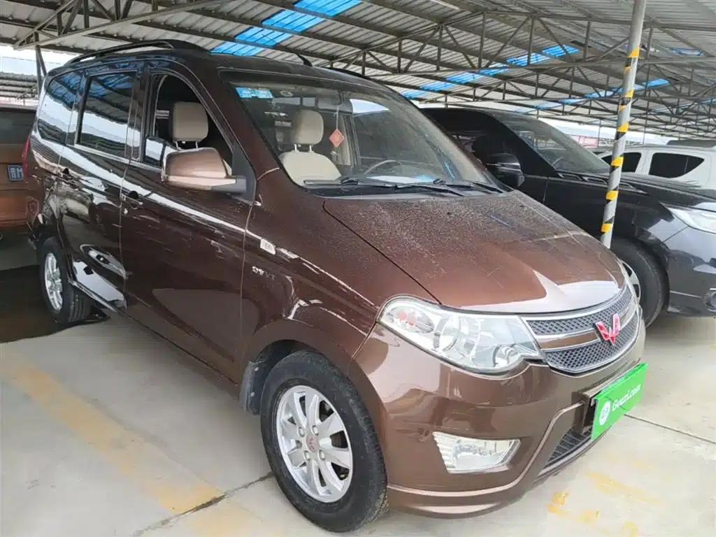 Wuling Hongguang 2014 1.5L S Standard Edition — миниатюра 4