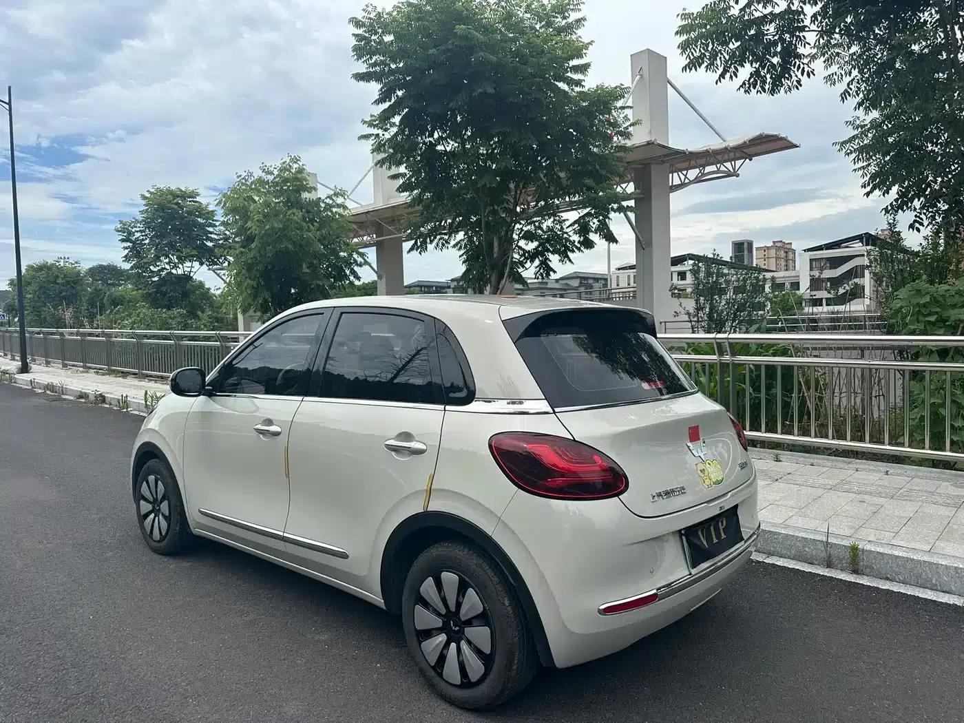 Wuling Bingo 2023 Model, 203km Comfort Edition — миниатюра 4
