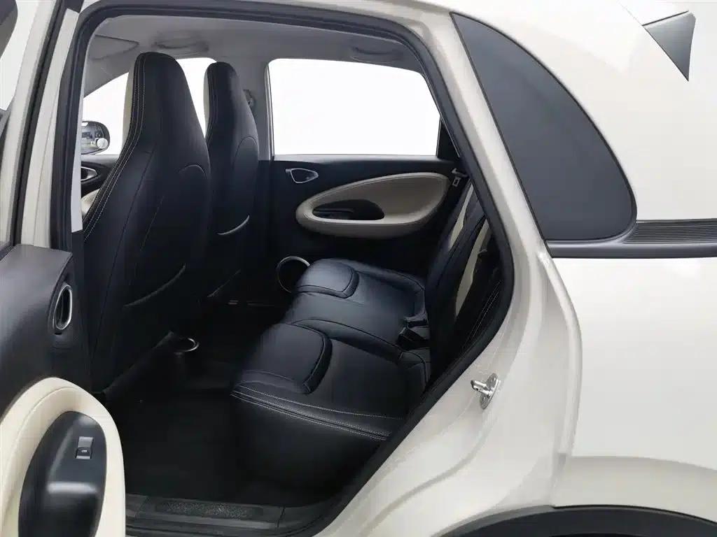 Wuling Bingo 2023 Model, 333km/h, Fast Enjoyment Edition — миниатюра 15