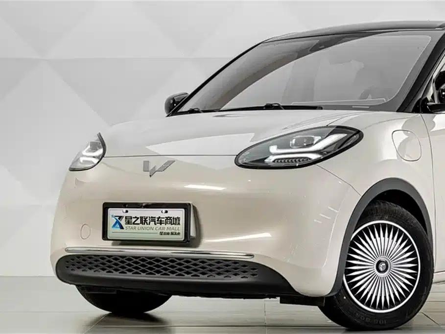 Wuling Bingo 2023 Model, 333km Range, Lingxi Connectivity+ Model — миниатюра 2