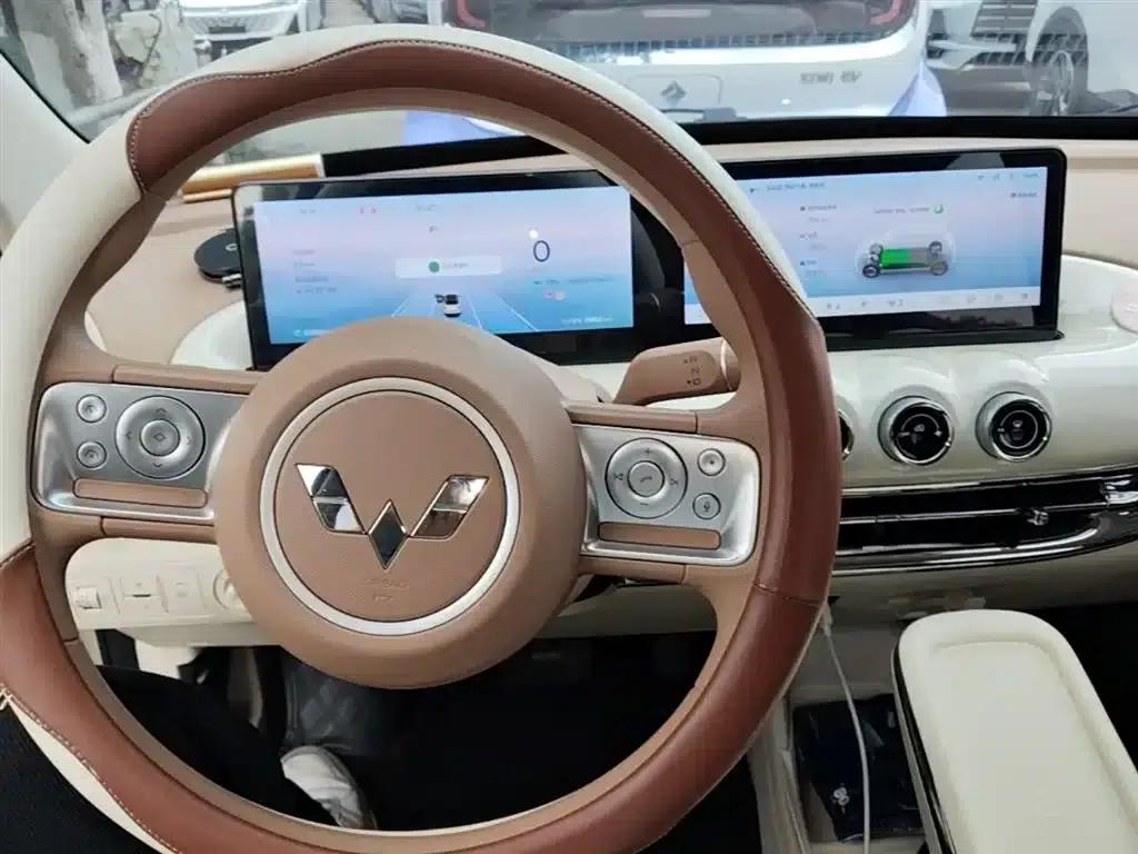 Wuling Bingo 2025 Model, 333km Range, Lingxi Connected Edition — миниатюра 10