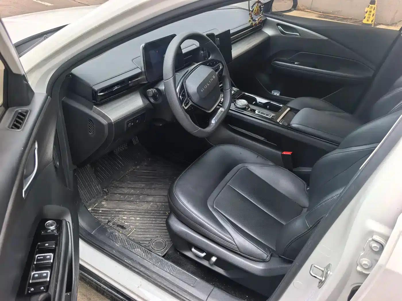 Wuling Xingguang 2023 Model 70 Standard Edition — миниатюра 5