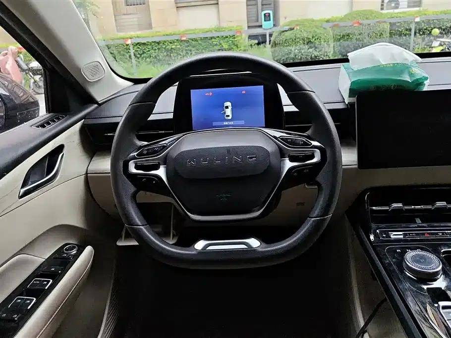 Wuling Xingguang 2023 Model 70 Standard Edition — миниатюра 15