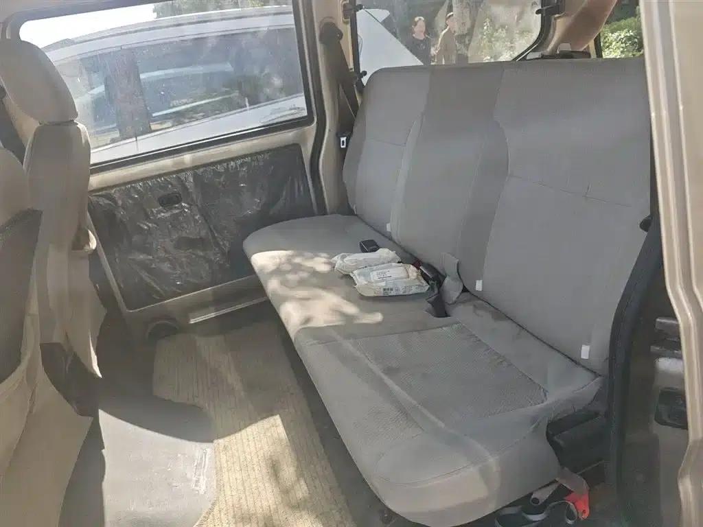 Wuling Rongguang 2014 1.2L S Basic Model — миниатюра 15