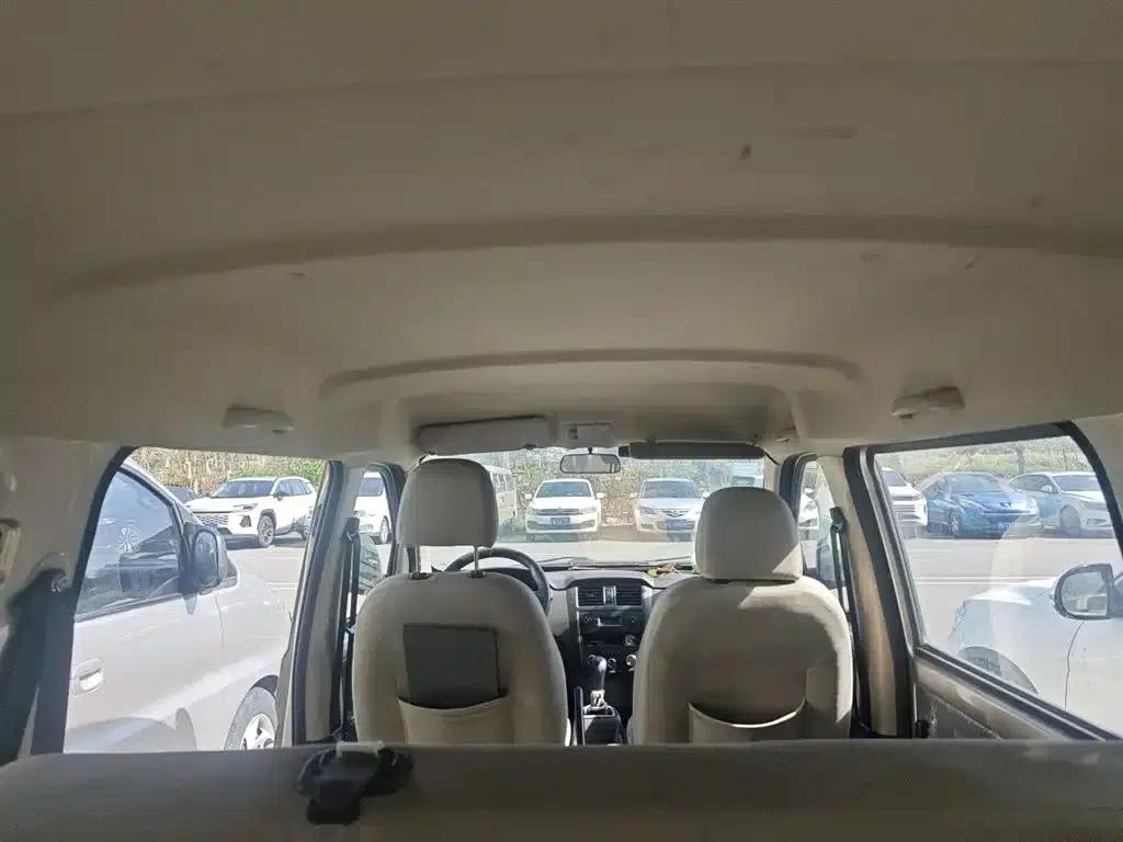 Wuling Rongguang 2014 1.2L S Basic Model — миниатюра 9