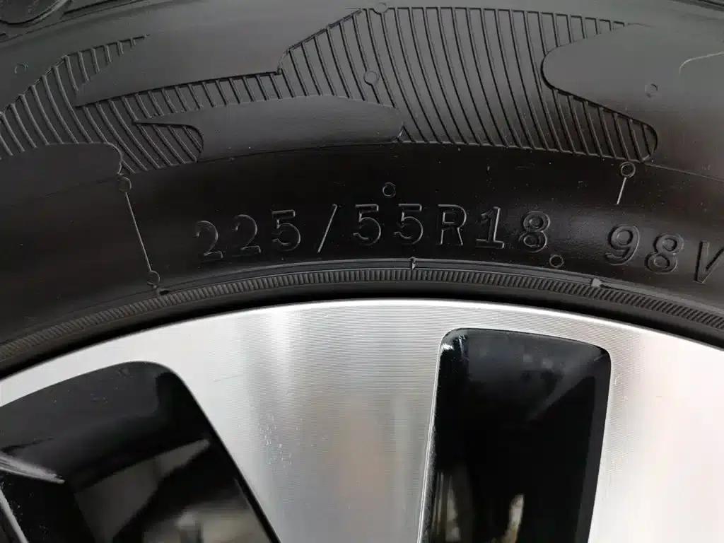 Wuling Capgemini 2020 1.5T CVT Flagship Edition — миниатюра 24
