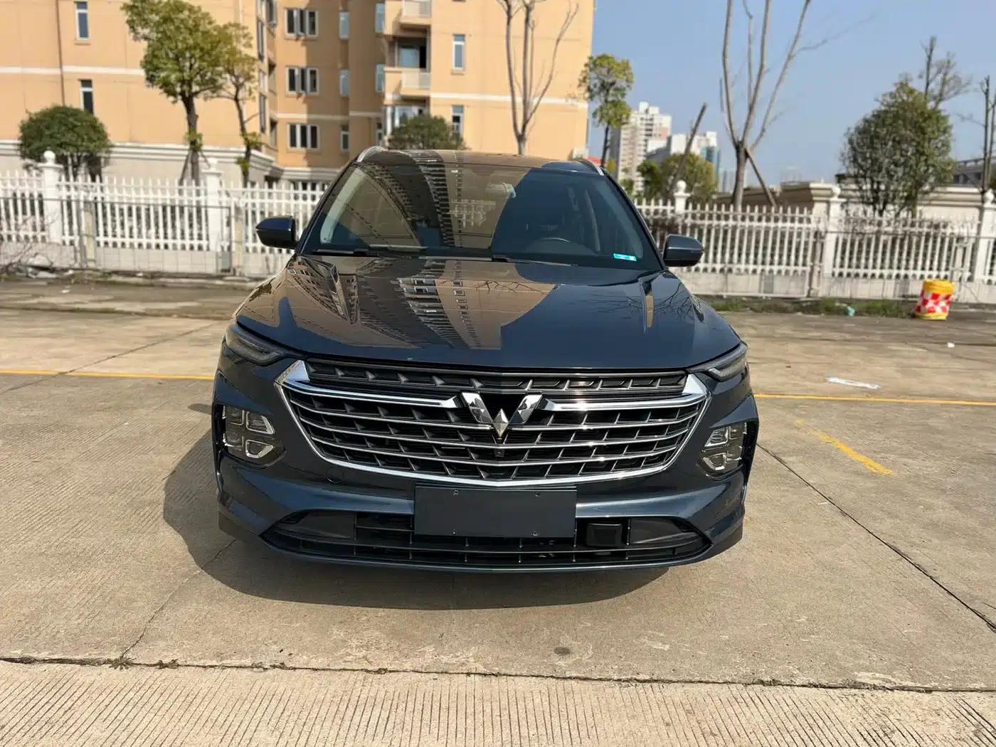 Wuling Capgemini 2022 1.5T CVT Flagship Edition — миниатюра 2