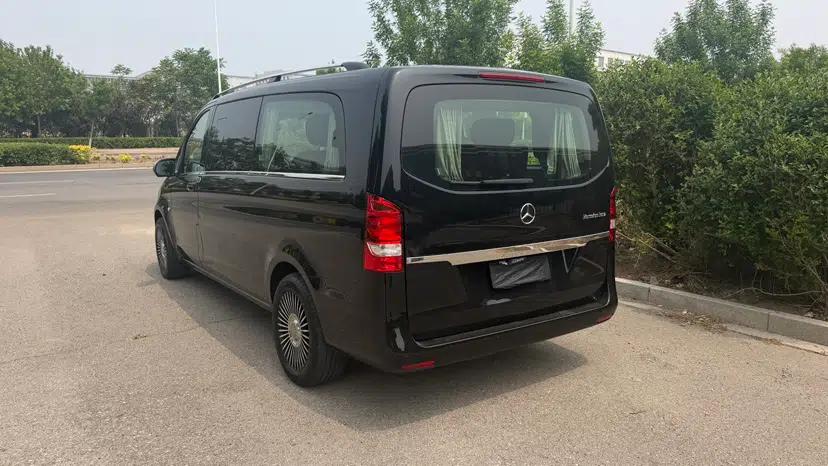 Mercedes-Benz Vito 2018 2.0T Elite Version 7 Seats China VI Emission Standard — миниатюра 5