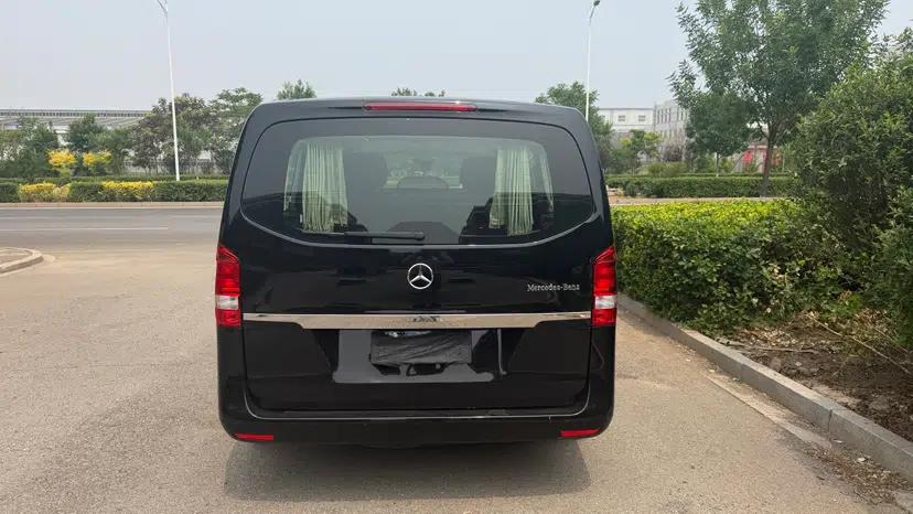 Mercedes-Benz Vito 2018 2.0T Elite Version 7 Seats China VI Emission Standard — миниатюра 6