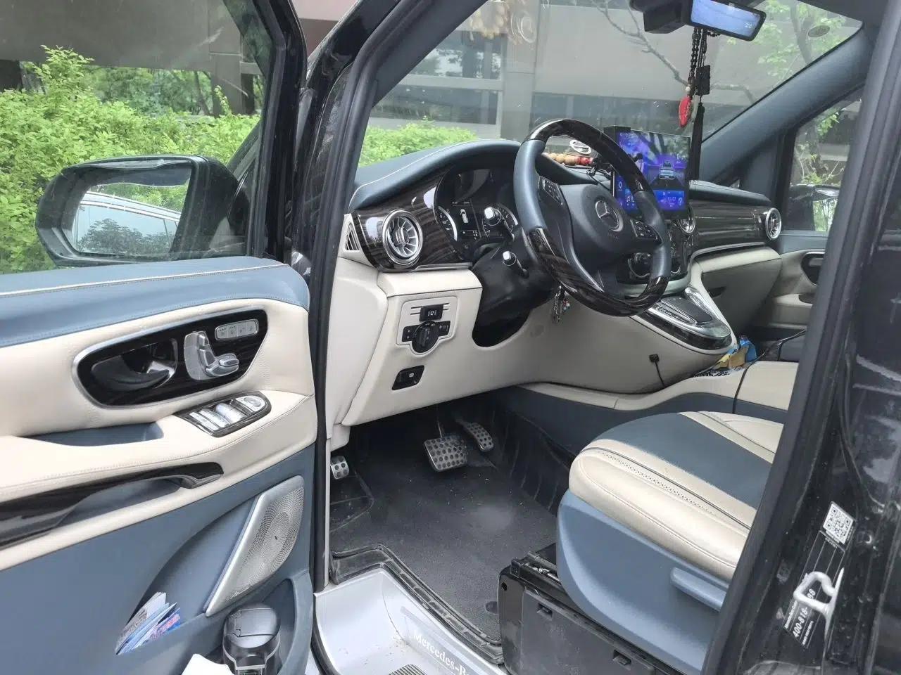 Mercedes-Benz Vito 2021 2.0T Elite Version 7 Seats — миниатюра 17