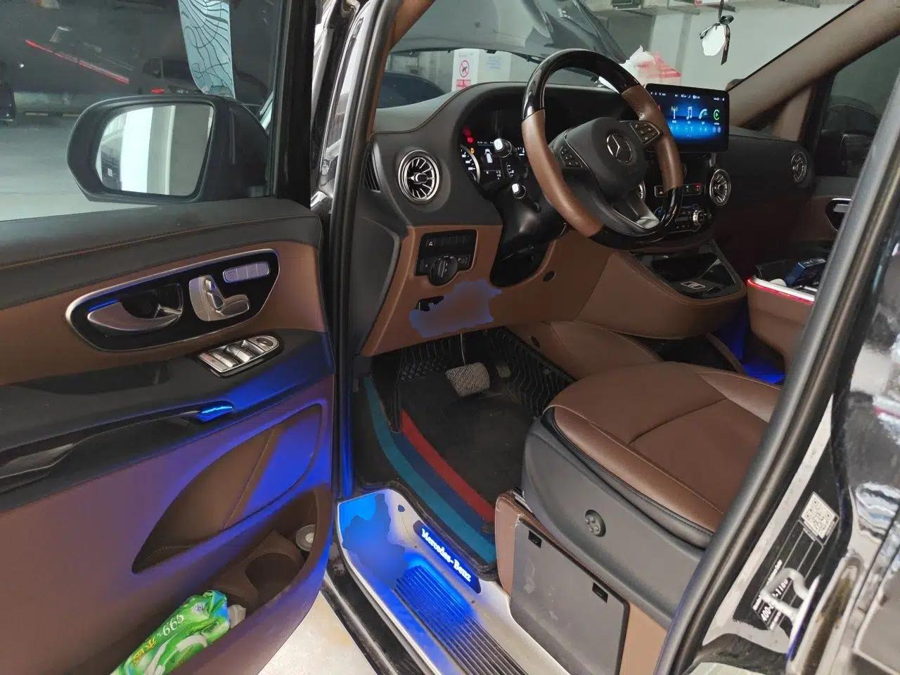 Mercedes-Benz Vito 2023 2.0T Business Version 7 Seats — миниатюра 17