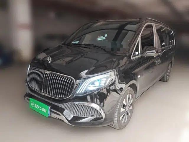 Mercedes-Benz Vito 2023 2.0T Business Version 7 Seats