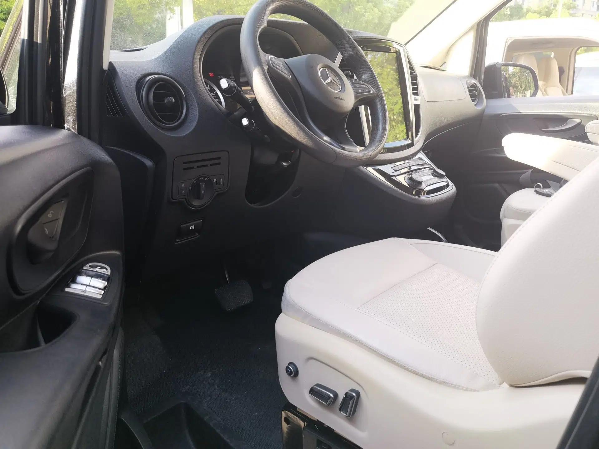 Mercedes-Benz Vito 2018 2.0T Elite Version 7 Seats China VI Emission Standard — миниатюра 17
