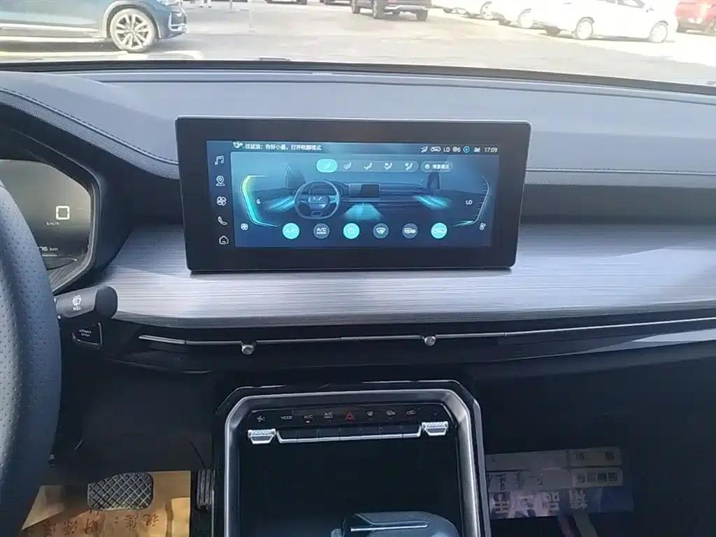 Wuling Xingchen 2021 1.5T CVT Star Edition — миниатюра 13