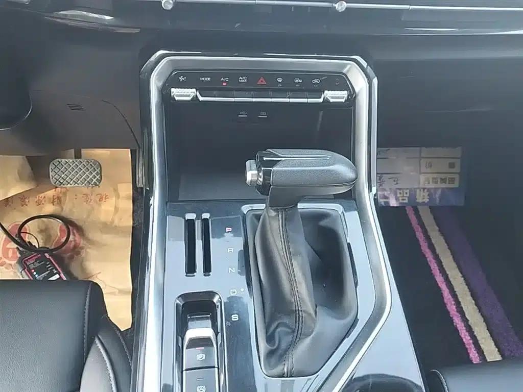 Wuling Xingchen 2021 1.5T CVT Star Edition — миниатюра 14