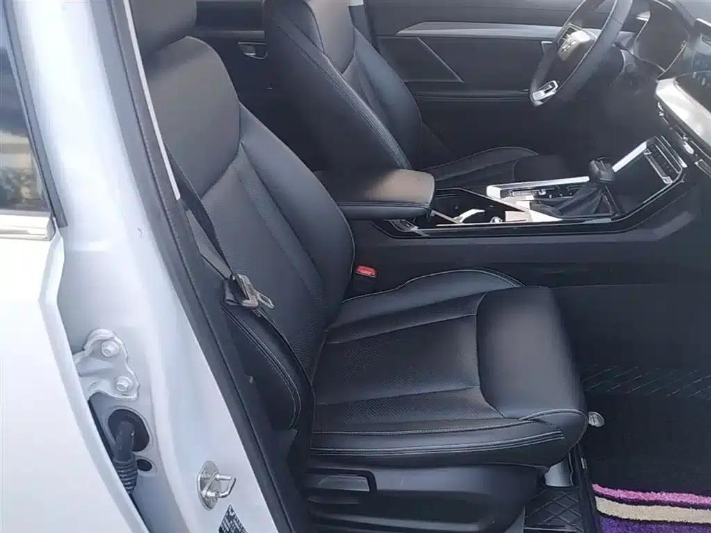 Wuling Xingchen 2021 1.5T CVT Star Edition — миниатюра 25