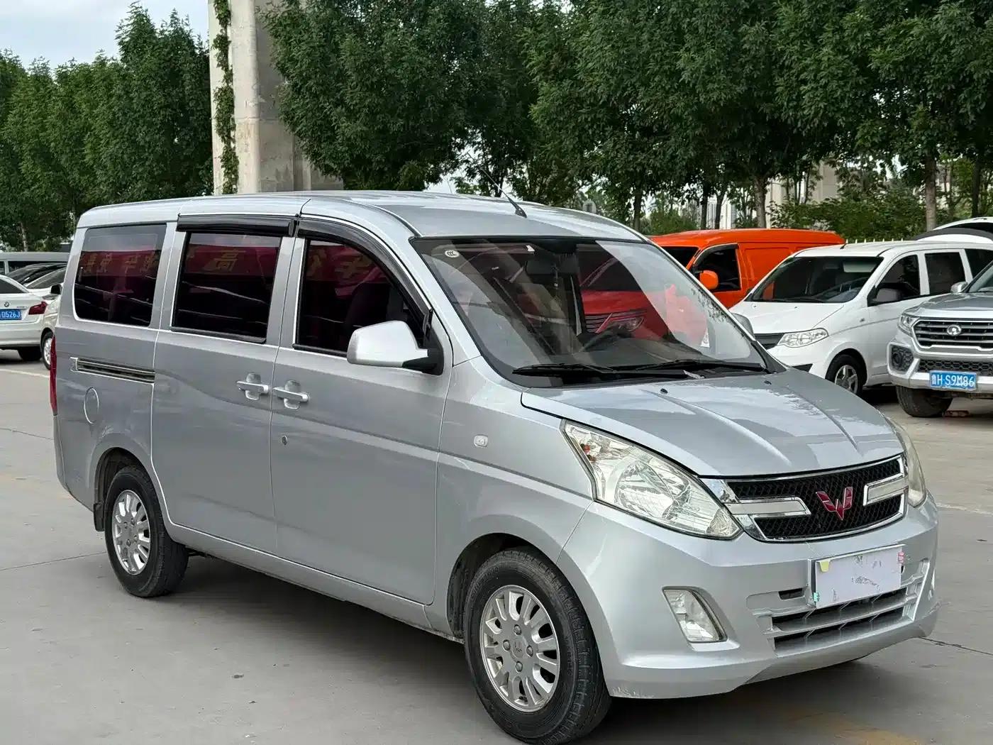 Wuling Rongguang V 2016 1.5L Standard Edition — миниатюра 2