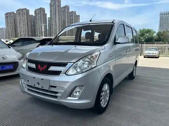 Wuling Rongguang V 2016 1.2L Standard Edition